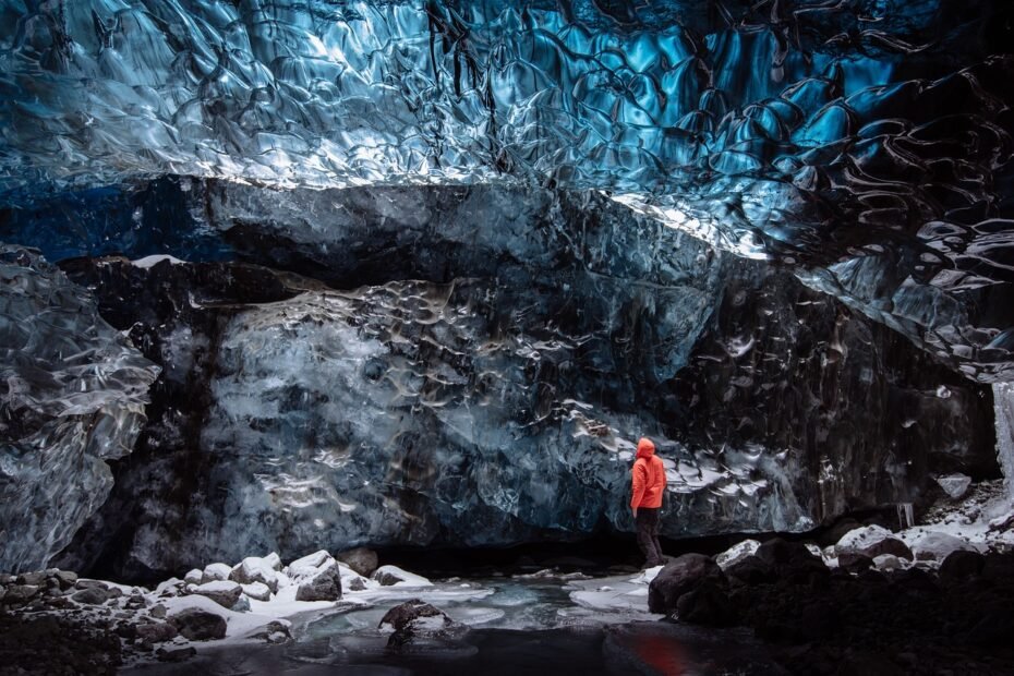 iceland cave